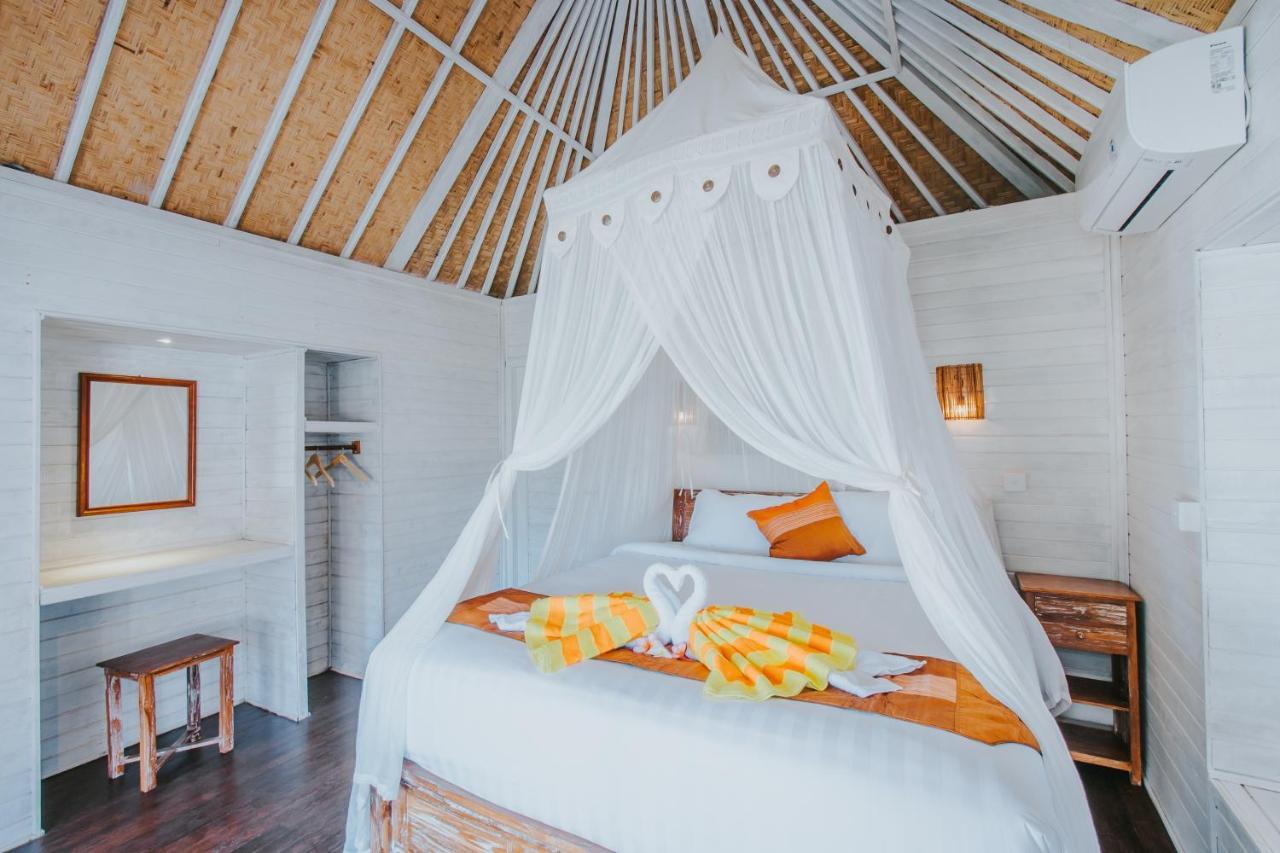 Paluh Beach Huts Nusa Lembongan  Luaran gambar